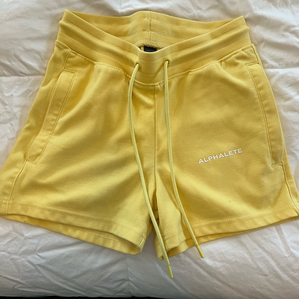 Alphalete shorts